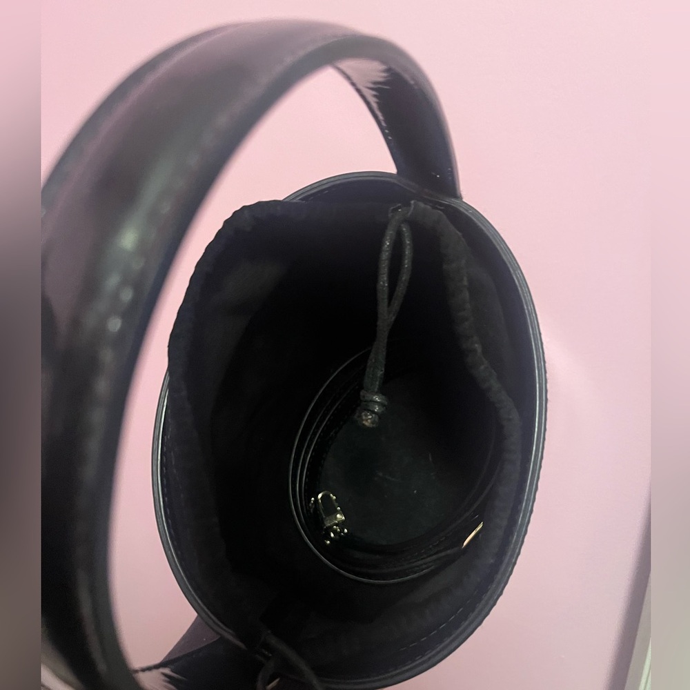 Staud black Bisset patent leather bucket bag - Picture 6 of 7